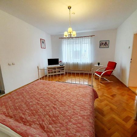 Luk Old Town Apartment 锡比乌 外观 照片